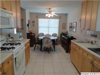 Very Spacious Kitchen