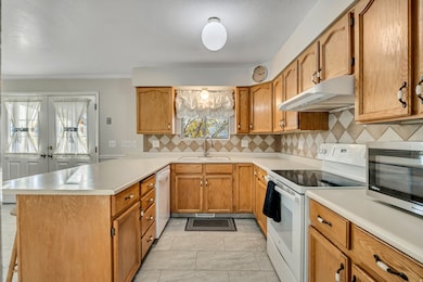 3220 S 7900 W, Magna, UT 84044 - photo 7
