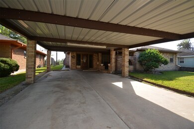 10012 Woodwick St, Houston, TX 77016 - photo 2