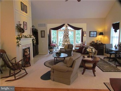 3869 Somerset Dr, Collegeville, PA 19426 - photo 5