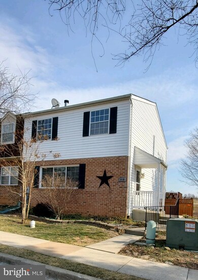 6928 Turnberry Ct, Frederick, MD 21703 - photo 2