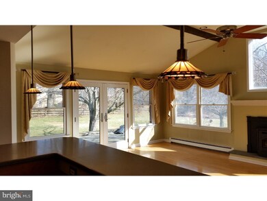 5267 Ridgeview Dr, Doylestown, PA 18902 - photo 2