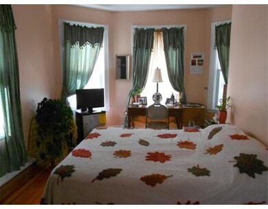 112 Glenway St unit 3, Dorchester, MA 02121 - photo 4