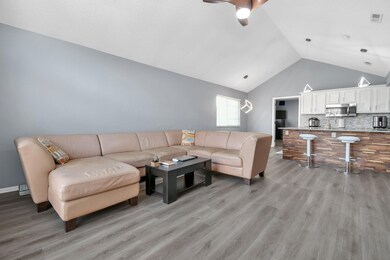Living Room 1-1