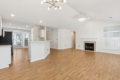 2753 Palmetto Hall Blvd, Mount Pleasant, SC 29466 - photo 7