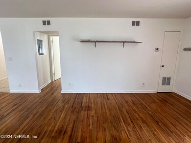 1229 Willow Branch Ave unit 1, Jacksonville, FL 32205 - photo 6