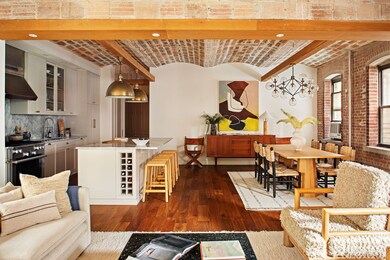 131 Perry St unit 3B, New York, NY 10014 - photo 5