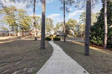 526 Northview Dr, Fayetteville, NC 28303 - photo 5