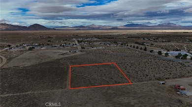 785 Furst St, Lucerne Valley, CA 92356 - photo 3