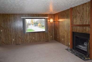 4301 Iowa Dr unit A, Anchorage, AK 99517 - photo 2