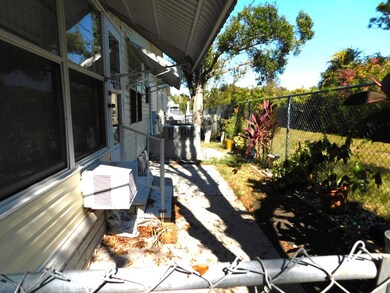 1001 Starkey Rd unit 443, Largo, FL 33771 - photo 2