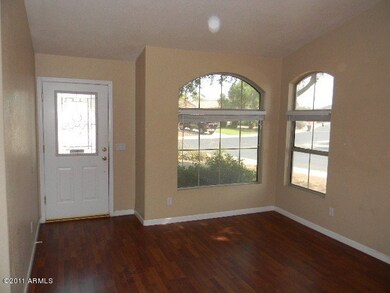 023-257851 Living Room 2