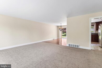 403 Burning Tree Rd, Wallingford, PA 19086 - photo 5