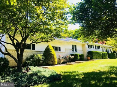 9 Seton Rd, Mohnton, PA 19540 - photo 2