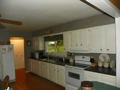 unlisted-address, Connersville, IN 47331 - photo 4