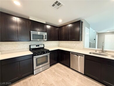 11055 Neets Bay St, Las Vegas, NV 89179 - photo 3