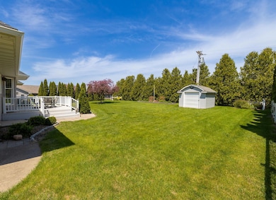 907 Blaine St unit DY, Dysart, IA 52224 - photo 5