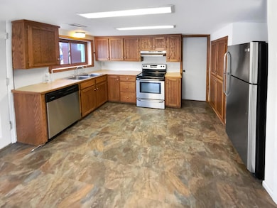 509 8th St, Farmington, MN 55024 - photo 2