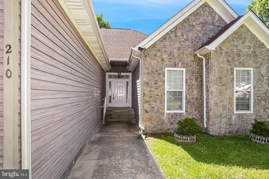 210 Azalea Rd, Colonial Beach, VA 22443 - photo 4