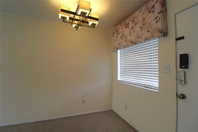 3101 Bee Ridge Rd unit 209, Sarasota, FL 34239 - photo 4