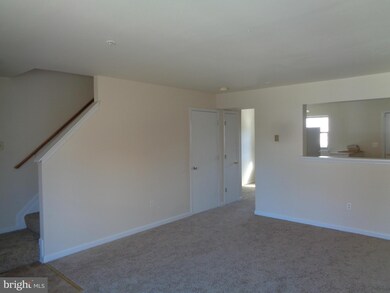 303 N Fremont Ave, Baltimore, MD 21201 - photo 4