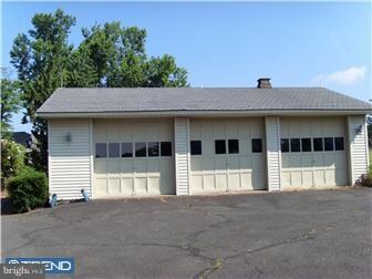 3611 Fountain Cir, Fountainville, PA 18923 - photo 7