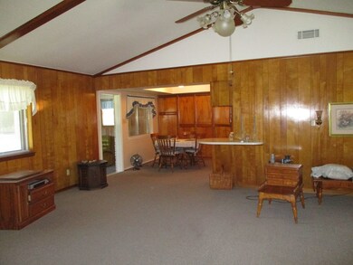 302 Ronald Ave, Bay City, TX 77414 - photo 3