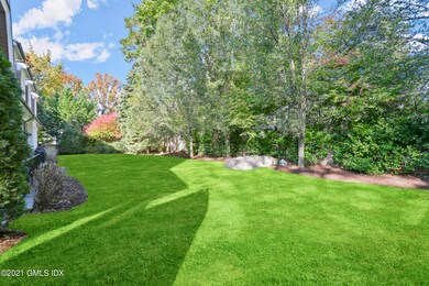 222 Riverside Ave, Riverside, CT 06878 - photo 4