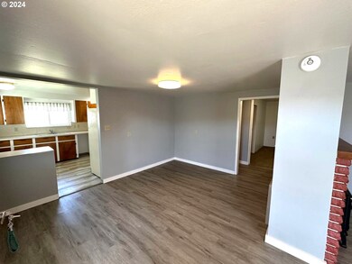 495 W Linden Way, Heppner, OR 97836 - photo 6