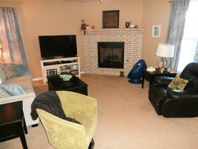 707 Grant Ave, Prairie Grove, AR 72753 - photo 4