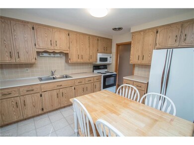 Eat in Kitchen
