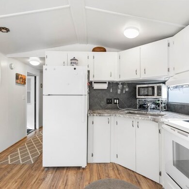 3223 N Lockwood Ridge Rd unit 210, Sarasota, FL 34234 - photo 7