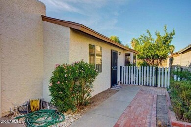 918 E Wahalla Ln, Phoenix, AZ 85024 - photo 5