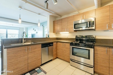 Kitchen 2