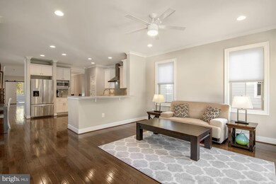 6946 Birch St, Falls Church, VA 22046 - photo 7