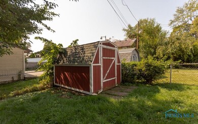 2233 Marlow Rd, Toledo, OH 43613 - photo 3