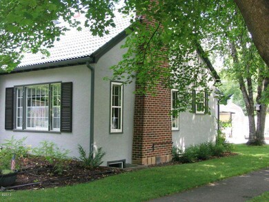 Exterior 4