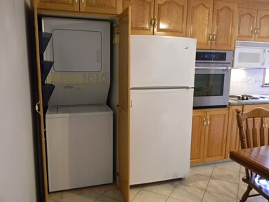 14 Myrtle St unit 1, Malden, MA 02148 - photo 5