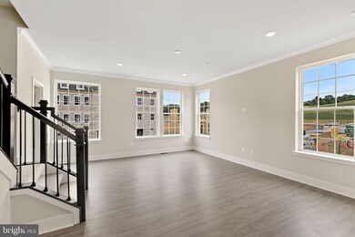 2405 Woodlands Rd, Woodlawn, MD 21244 - photo 6