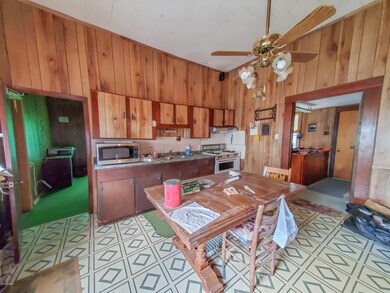 10 Kitchen