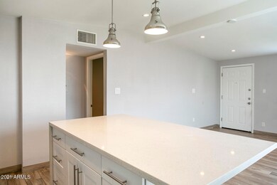 08_4224_N_12_Street_Unit_201__08_mls