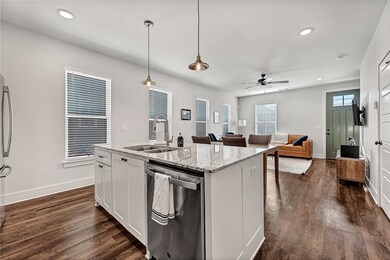 310 E Martin Luther King jr Blvd, Fayetteville, AR 72701 - photo 4