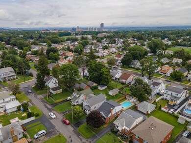 5 Swartson Ct, Albany, NY 12209 - photo 3