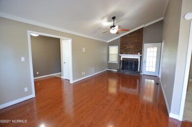 212 Branchwood Dr, Jacksonville, NC 28546 - photo 7