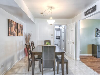 Dining/Kitchen