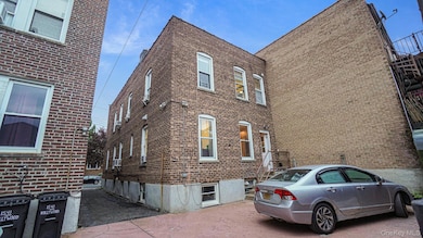 1539 Hollywood Ave, Bronx, NY 10461 - photo 5