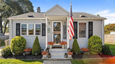 38 Parade Rd, Warwick, RI 02886 - photo 3