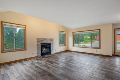 580 W Coyote Dr, Silverthorne, CO 80498 - photo 4