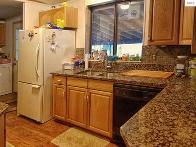 206 E 3rd Ave, Clark Fork, ID 83811 - photo 2