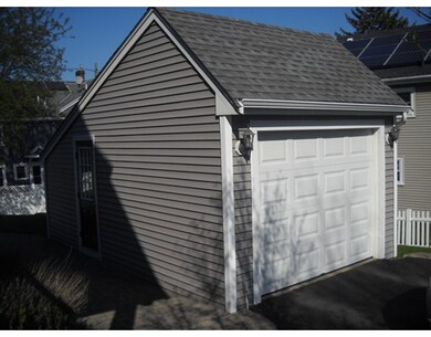 1428 Quincy Shore Dr, Quincy, MA 02169 - photo 3